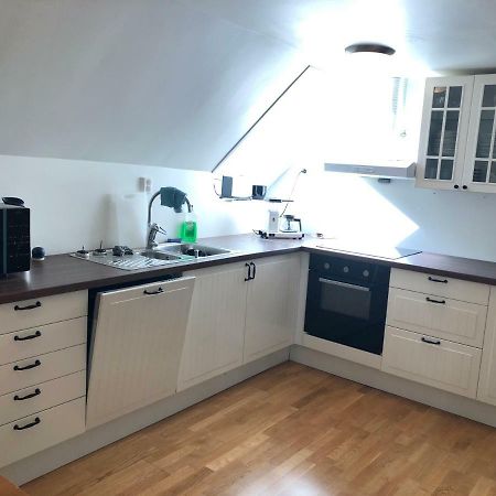Big Central Apartment With Parking Bergen Bagian luar foto