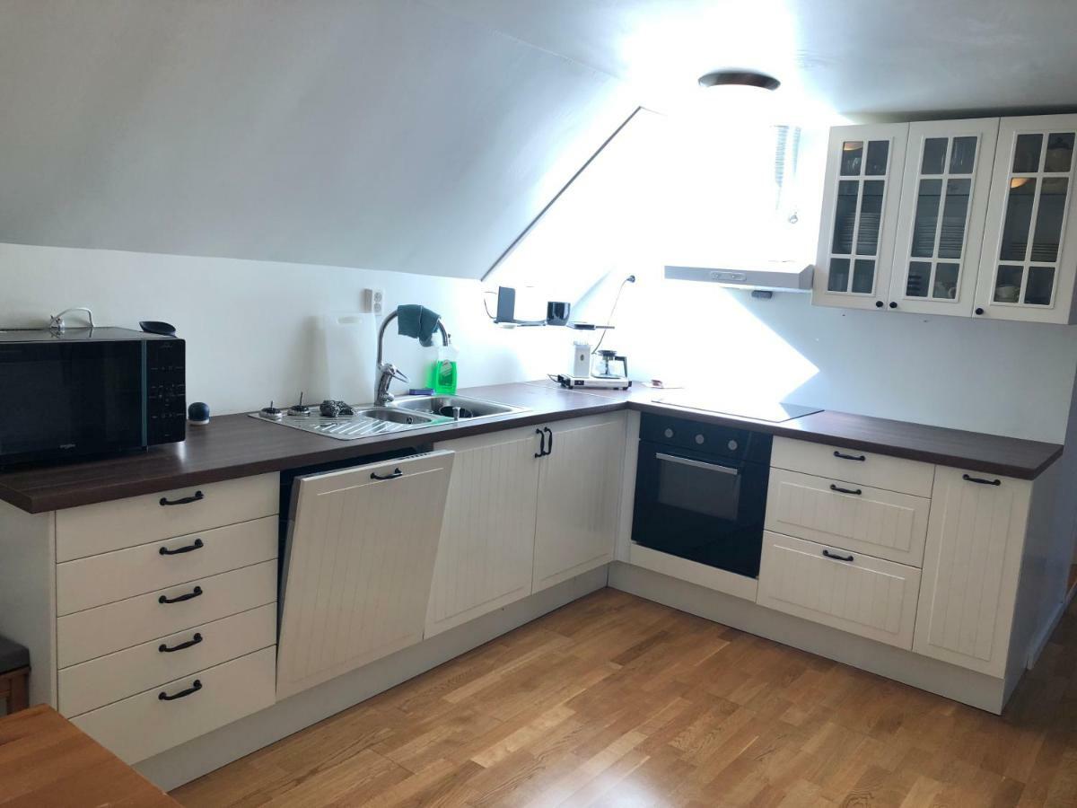 Big Central Apartment With Parking Bergen Bagian luar foto