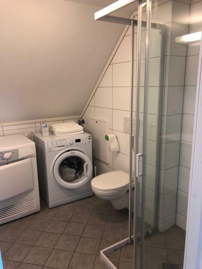 Big Central Apartment With Parking Bergen Bagian luar foto